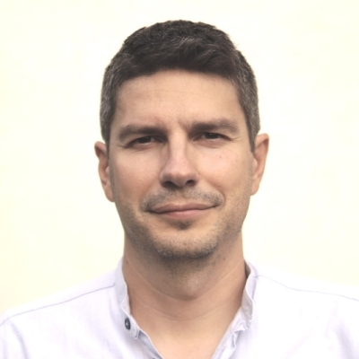 dr n. med. Łukasz Pawliński